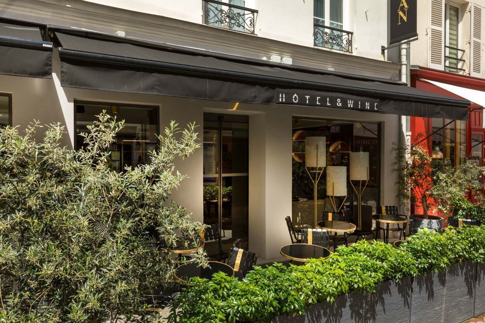 Cadran Hotel - Exterior